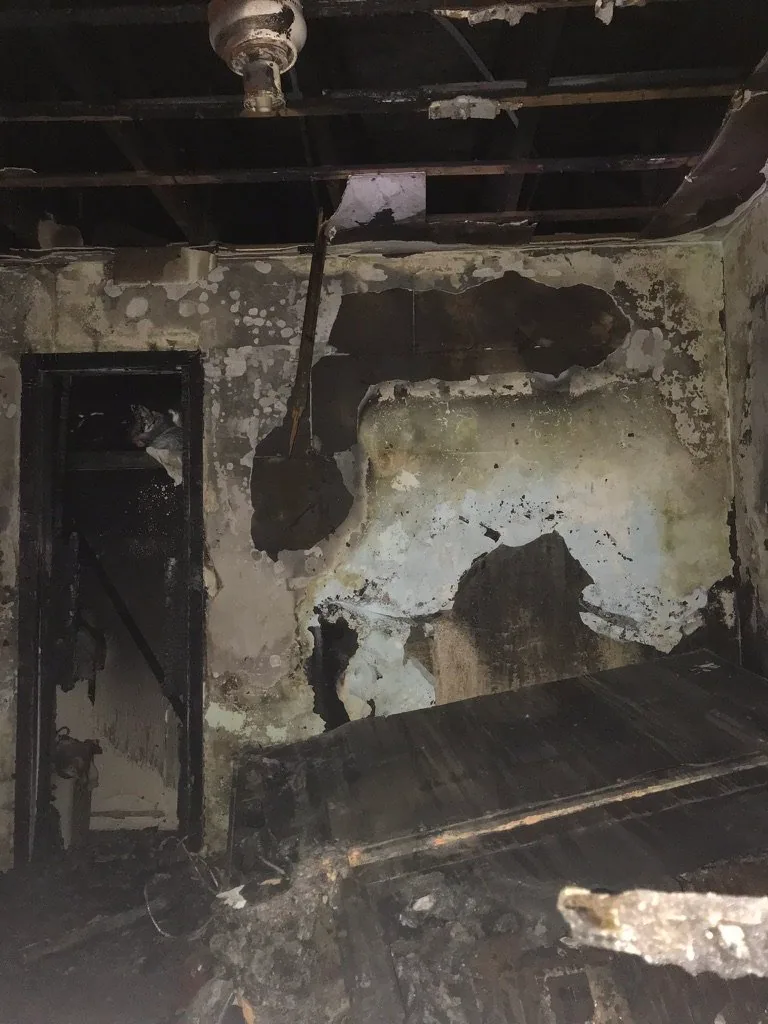 Fire-damaged Florida room reviewed by FL Home Buyers