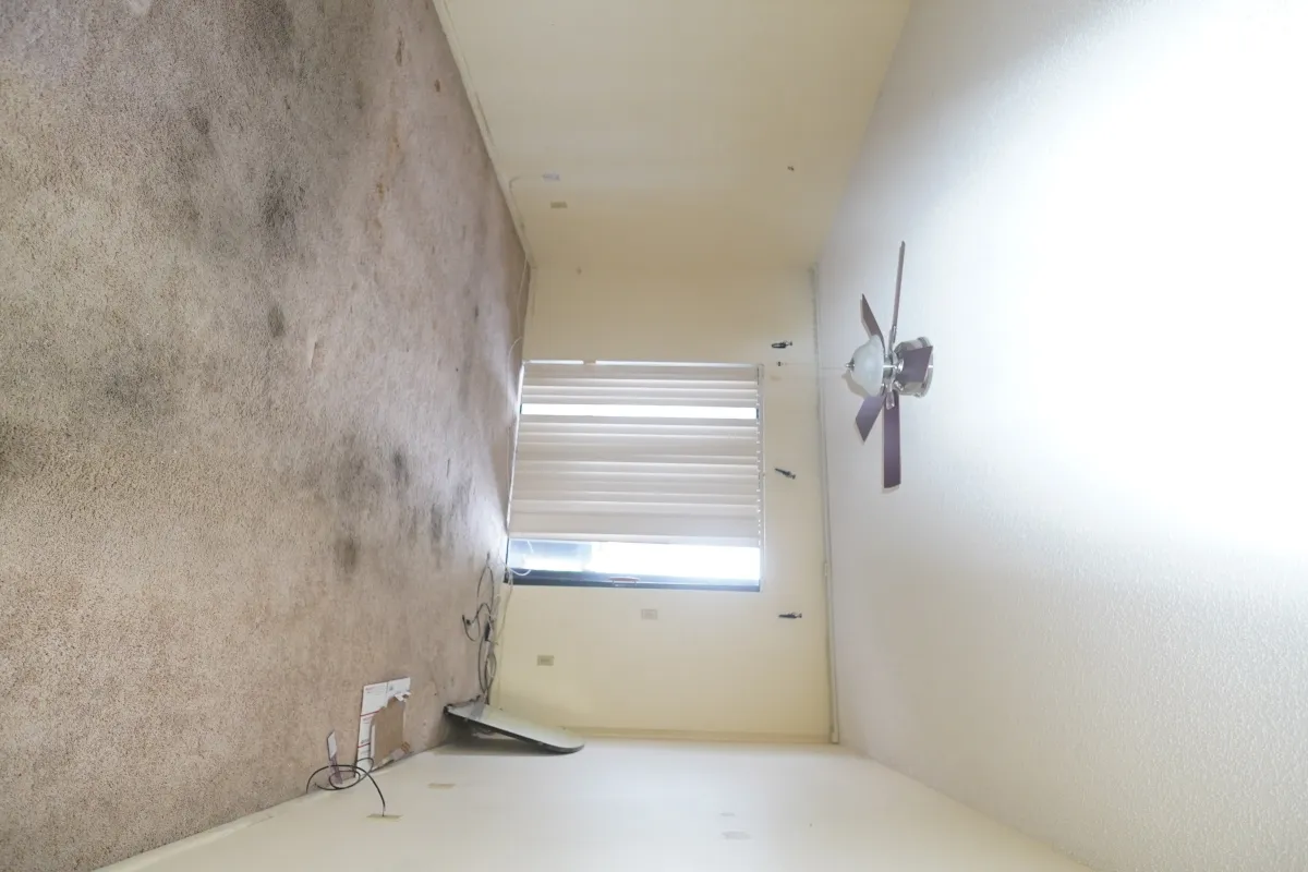 Florida home in neighborhood with problem neighbors